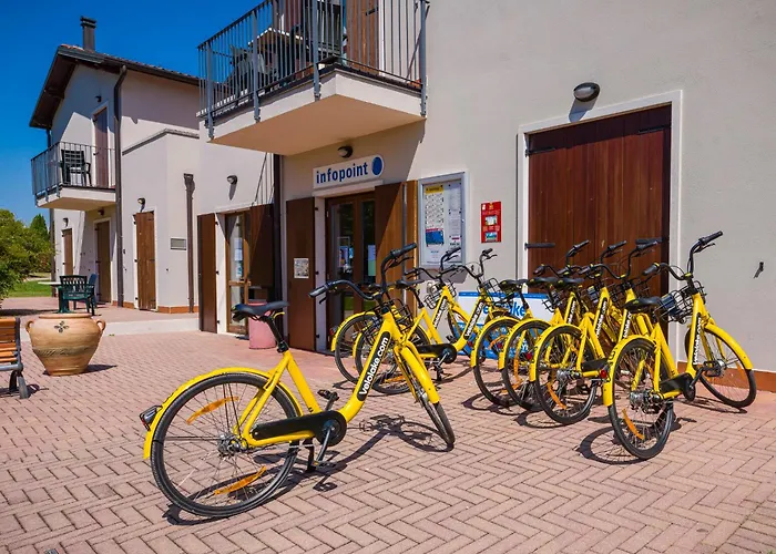 Apartment In Peschiera Del Garda 22085